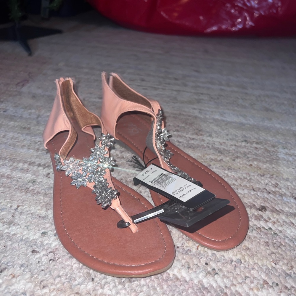 385 Fifth Peach Jeweled T-Strap Sandals - Picture 2 of 3